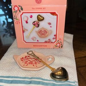 Bridgerton Pink and Gold Tea Steeper Set